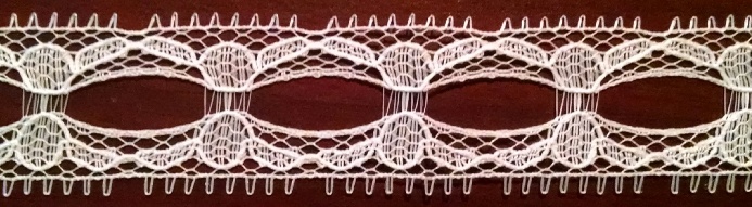 3/4" White Lace / Sold by the roll - 25 yards
